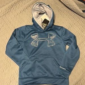 Under Armour Boys hooded sweatshirt